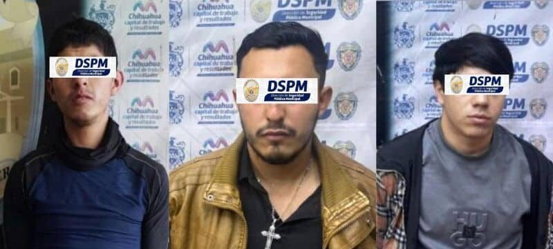 Aseguran municipales arma de fuego, cartuchos y ; hay 3 detenidos