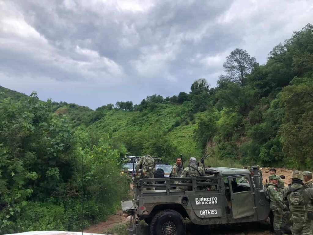 Enfrentamiento de militares y sicarios en Guadalupe y Calvo deja un muerto