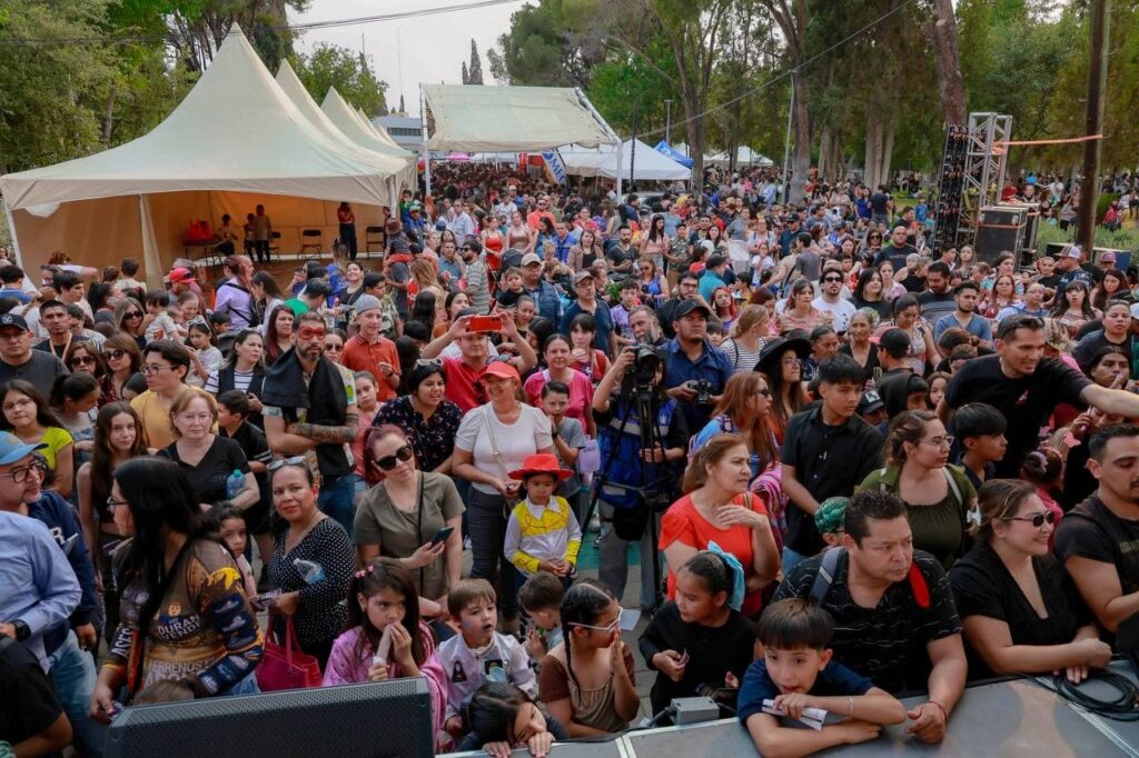 Celebra alcalde el Día de la Niñez con evento Party Fiesta Loca del DIF Municipal