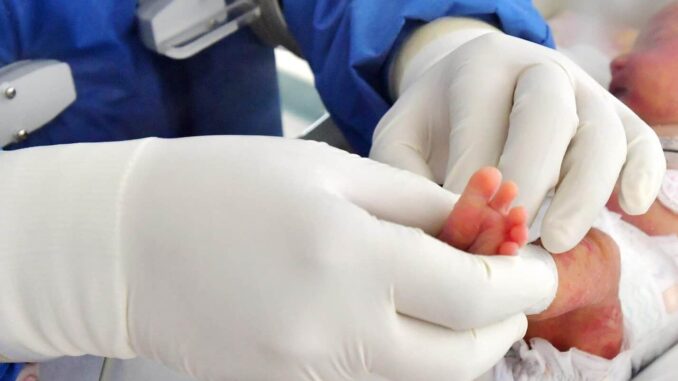 Mueren 45 bebés por tosferina; ninguno estaba vacunado