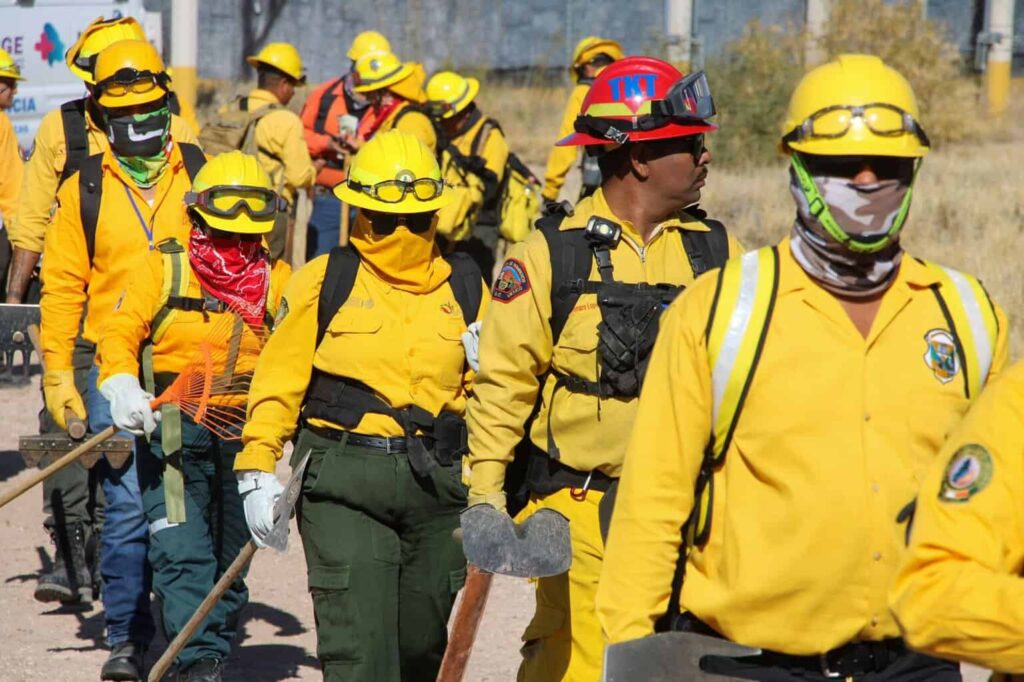 Refuerza Maru Campos acciones contra incendios forestales