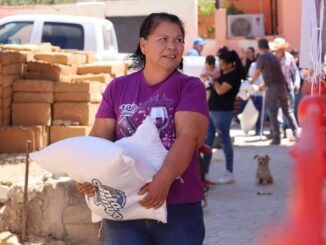 Reparten toneladas de maíz y frijol a 163 familias de Chínipas