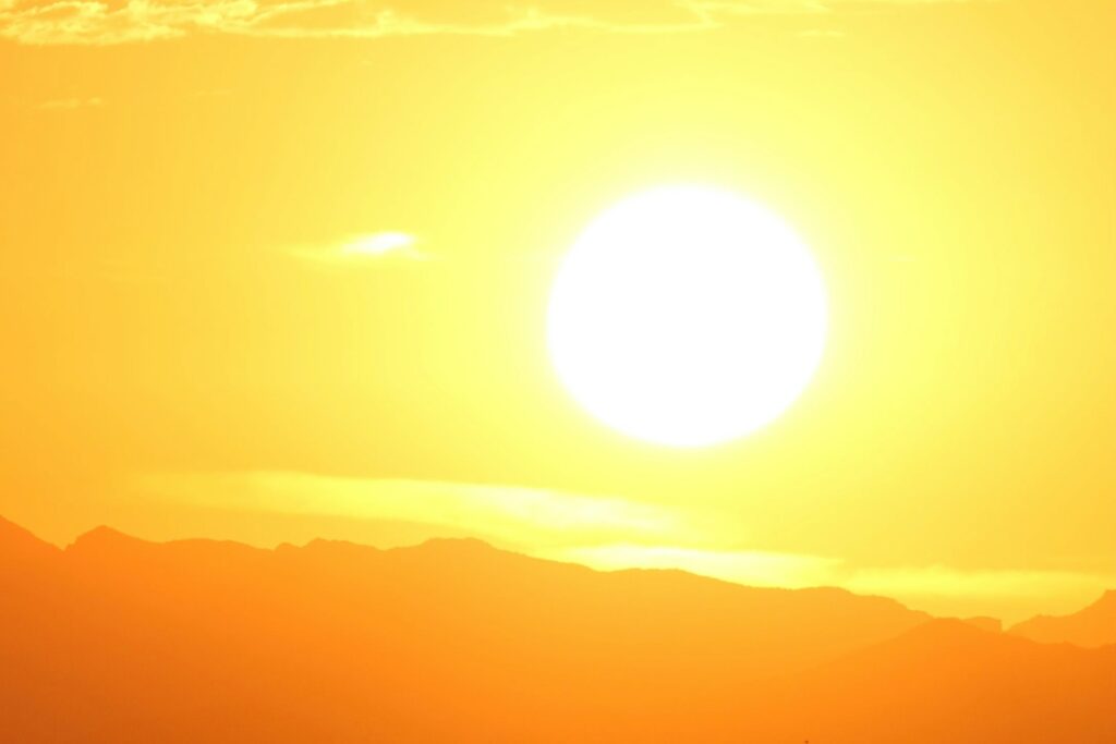 Clima de hoy 25 de abril: Onda de calor se intensifica y se extiende a gran parte del país