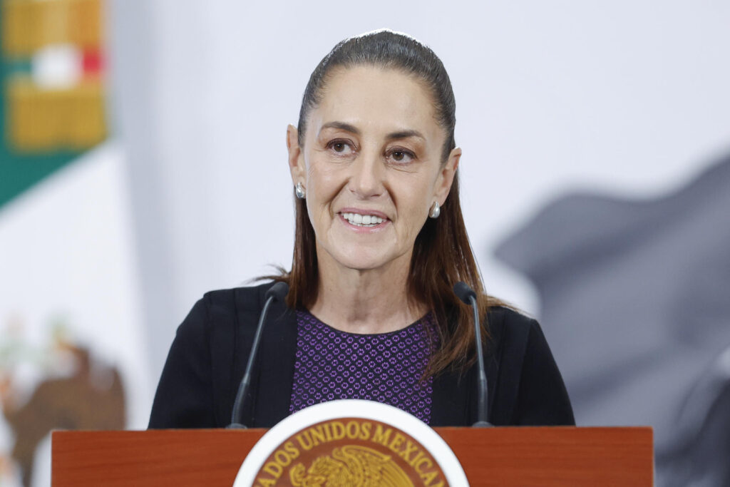 Sheinbaum: Seguiremos enviando ayuda humanitaria a Cuba