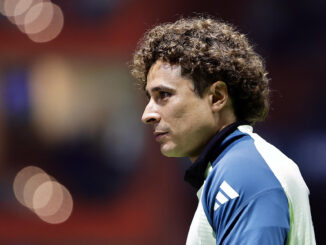 Guillermo Ochoa cumple en su primer día de trabajo con selección mexicana