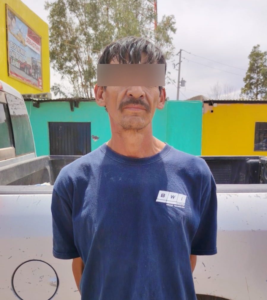 Recupera Fiscalía pick up con reporte de robo en colonia San Lázaro