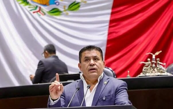 Denuncia Álex Domínguez trato desigual en «investigaciones federales”