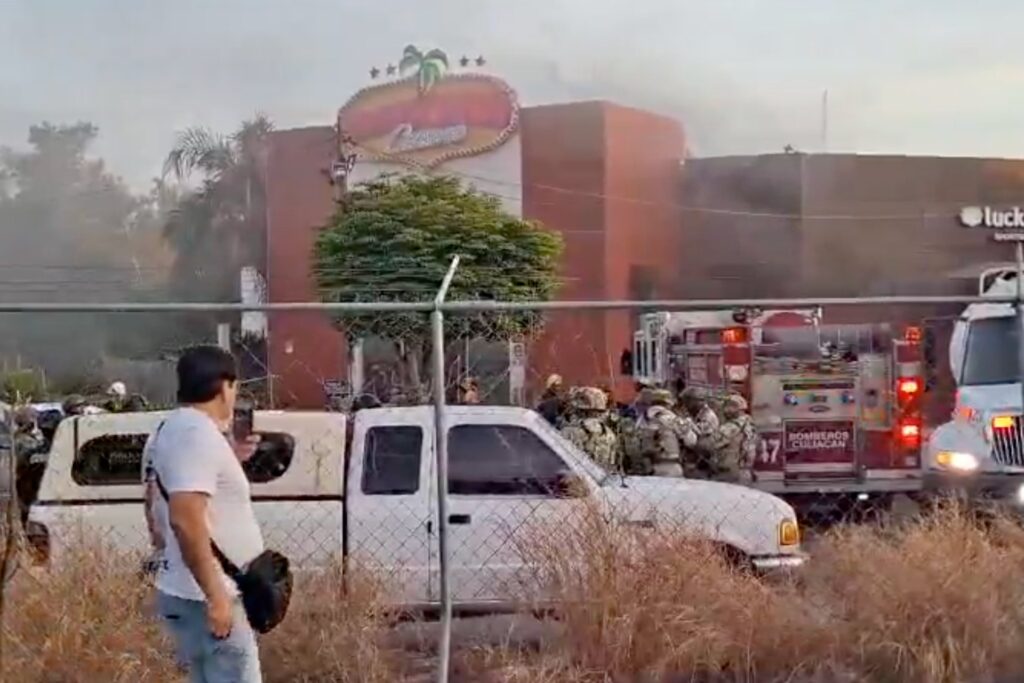 Incendian Casino Tropicana de Culiacán, Sinaloa; hay una persona muerta y dos más heridas