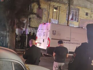 Asesinan a joven en la Miguel Hidalgo; tocaron su puerta y le dispararon