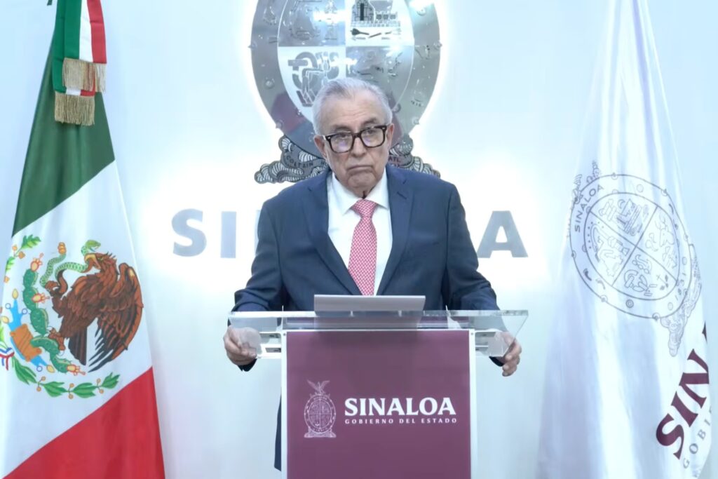 ¿Rocha Moya sigue con fuero tras pedir licencia como gobernador de Sinaloa? Exministro Arturo Zaldívar lo explica