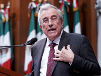 Rubén Rocha Moya solicita licencia al cargo de gobernador de Sinaloa