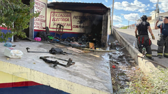 Se registra incendio en taller de la colonia Unidad Proletaria