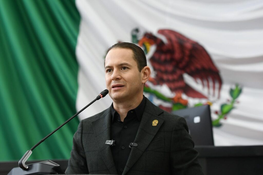 Propone José Luis Villalobos García crear la Medalla al Mérito Turístico del Estado de Chihuahua