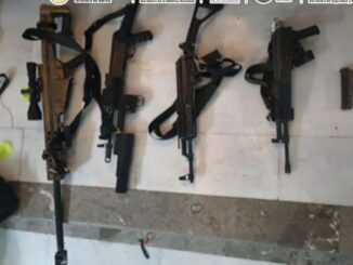 Detienen a dos miembros de Los Chapitos; tenían un fusil Barrett