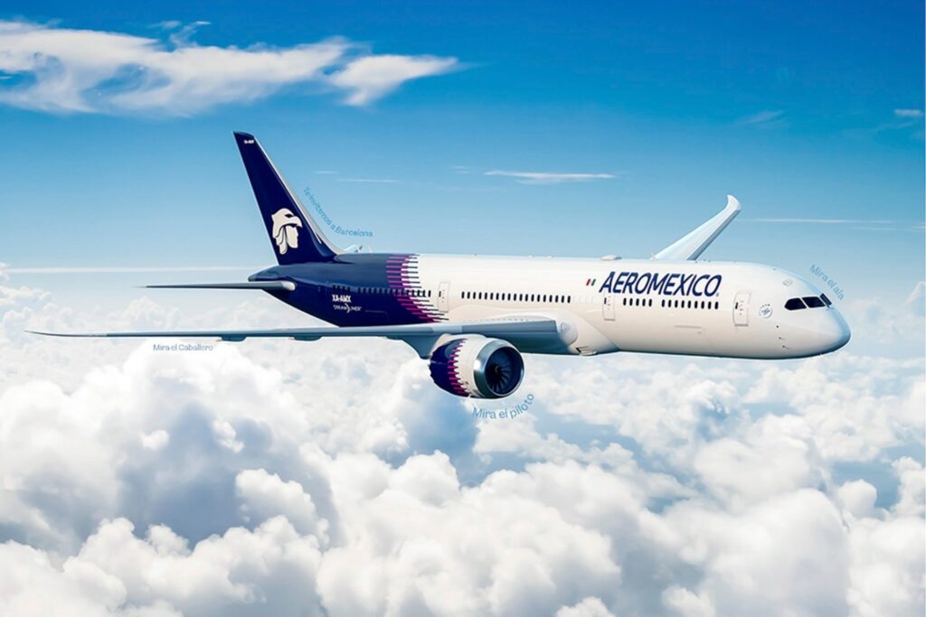 Aeroméxico y sindicato de sobrecargos pactan revisión contractual