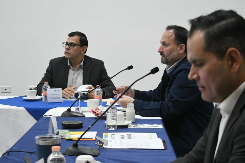 Encabeza Gobernadora Mesa de Seguridad en Cuauhtémoc