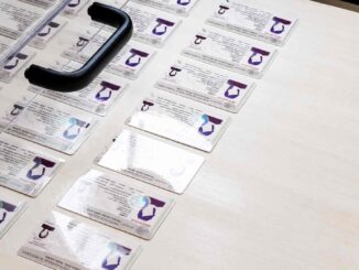 INE presenta nueva credencial con 25 medidas de seguridad e inclusión