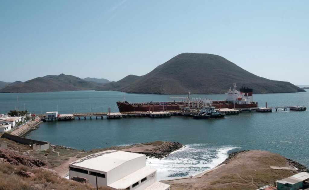 Pueblos indígenas tomarán planta de amoniaco en Sinaloa; acusan ecocidio y etnocidio