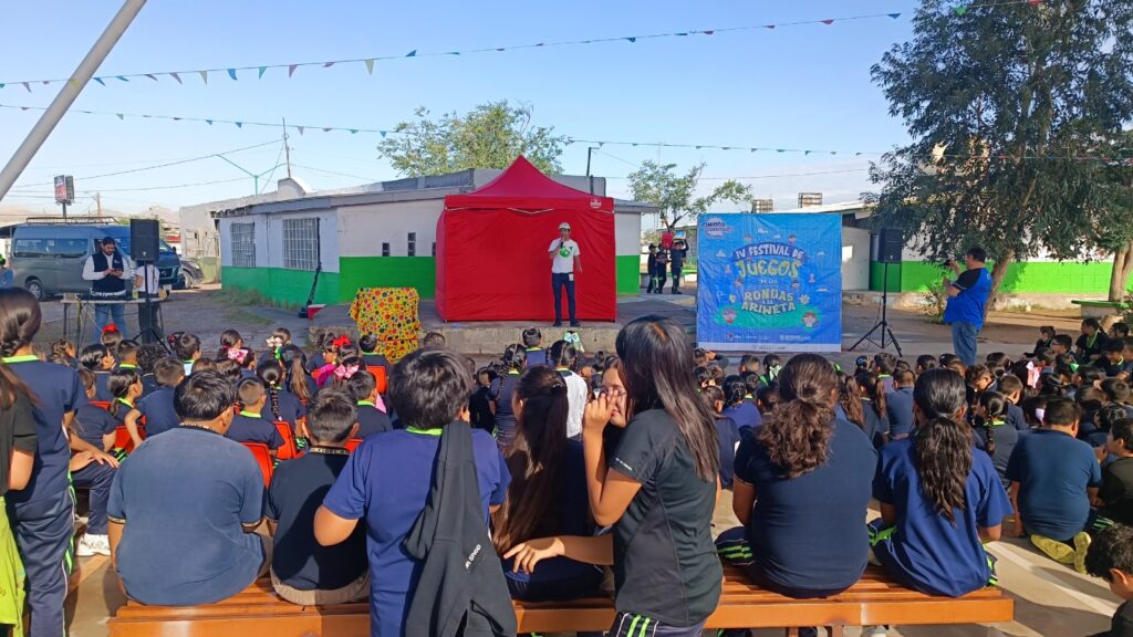 Participan más de 3 mil 700 niñas y niños en actividades del Festival de Juegos “De las Rondas a la Ariwéta”