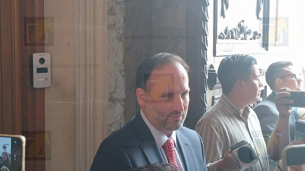 De la Peña considera «fake» video de manifestantes frente a palacio