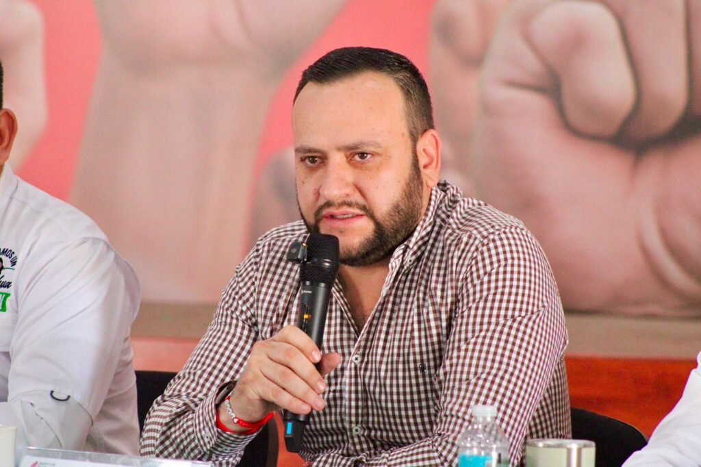 Sheinbaum se escondió del pueblo en lugar de escucharlo: Arturo Medina por ausencia en inauguración del Mundial