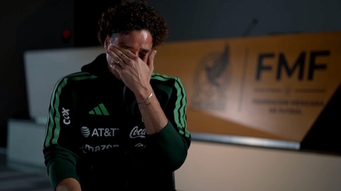 «No veo sentido seguir jugando al futbol»: Guillermo Ochoa llora al leer carta de su hija Lucciana