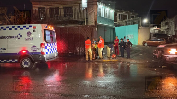 Atropellan a adulto mayor en el Canal Teófilo Borunda; responsable conducía un Mercedes-Benz