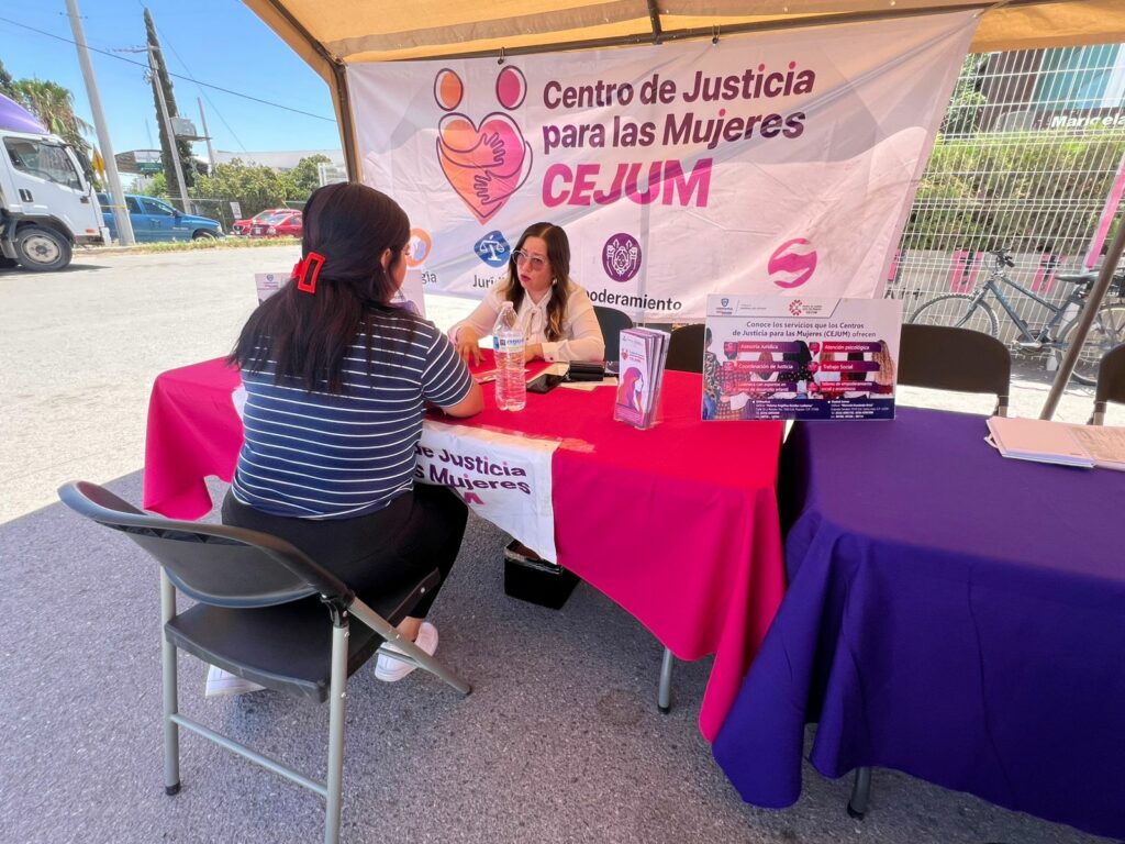 Realiza CEJUM ‘Feria de Servicios para Mujeres”