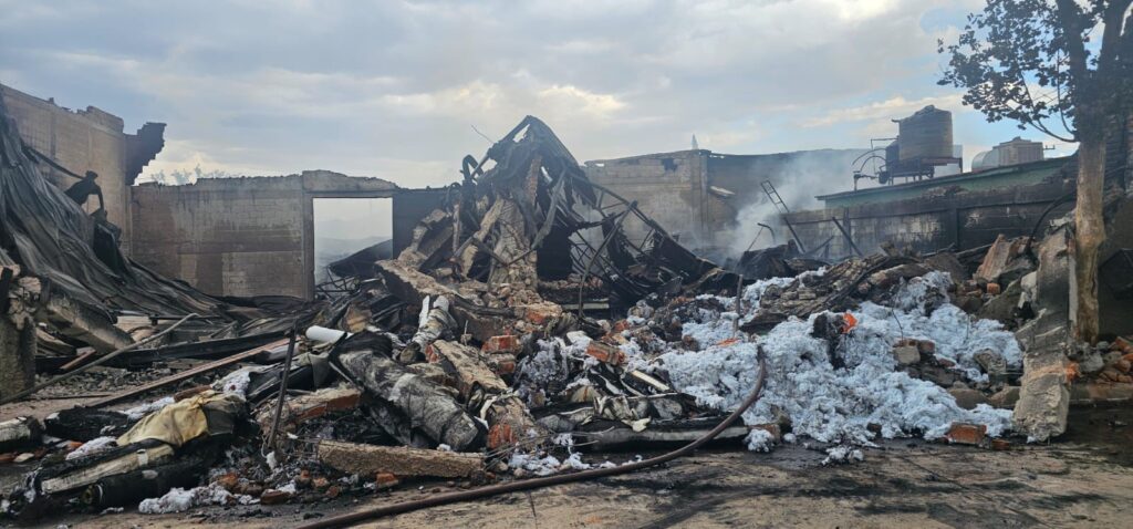 Así quedó la bodega de la colonia 3 de Mayo tras incendio
