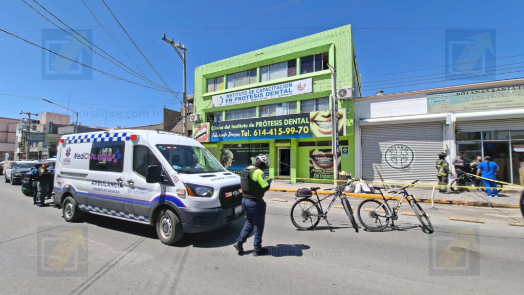 Explosión en clínica de prótesis dental deja dos lesionados en la avenida Independencia