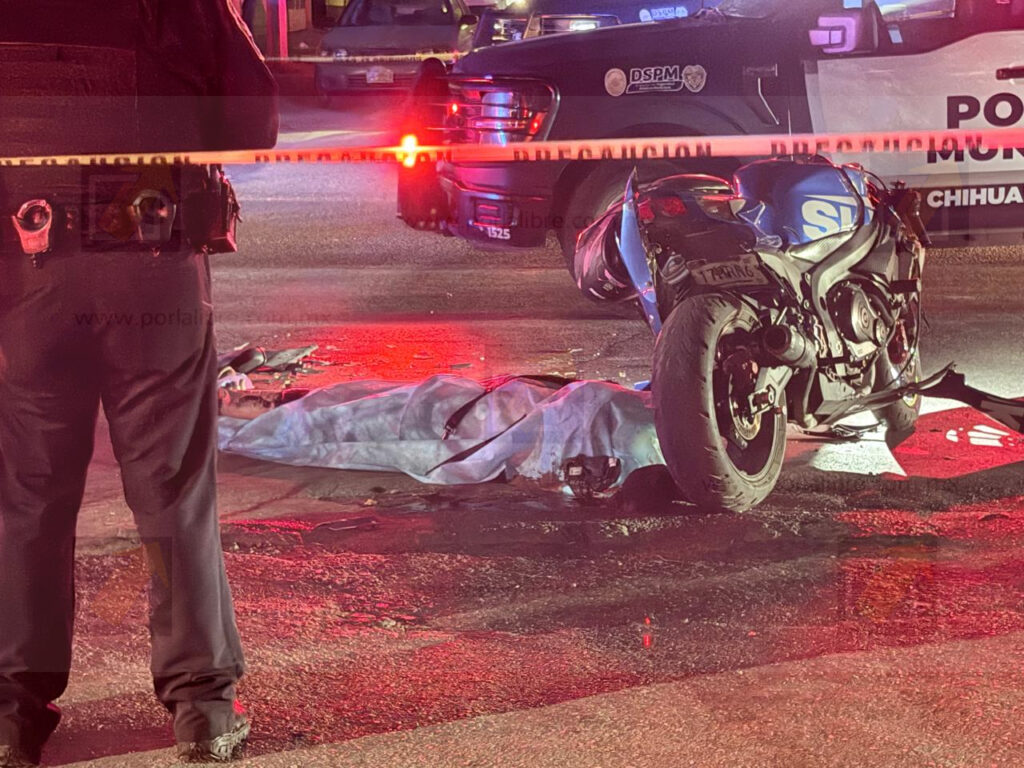 Muere motociclista tras choque en Lombardo Toledano; automovilista da vuelta en «U»