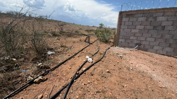 Robaban 700 mil litros de agua al día en El Fresno; equivalente a llenar más de mil 100 tinacos diariamente