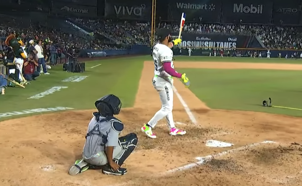 Alejandro Mejía, del equipo Caliente de Durango, gana el Home Run Derby 2026 de la LMB