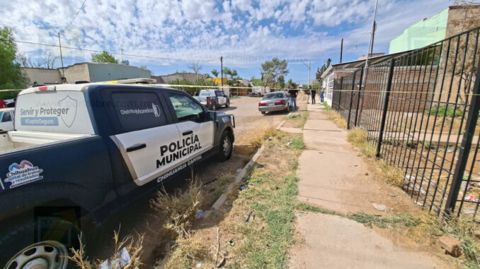 Ejecutan a hombre dentro de vivienda en la colonia Ávalos