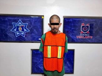 Arrestan a hombre con un fusil de asalto