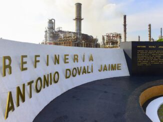 Flamazo en refinería Salina Cruz, Oaxaca, lesiona a tres trabajadores