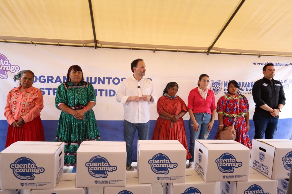 Fortalece Gobierno del Estado atención a familias del Cerro de la Cruz con el programa «Juntos por Nuestra Identidad»