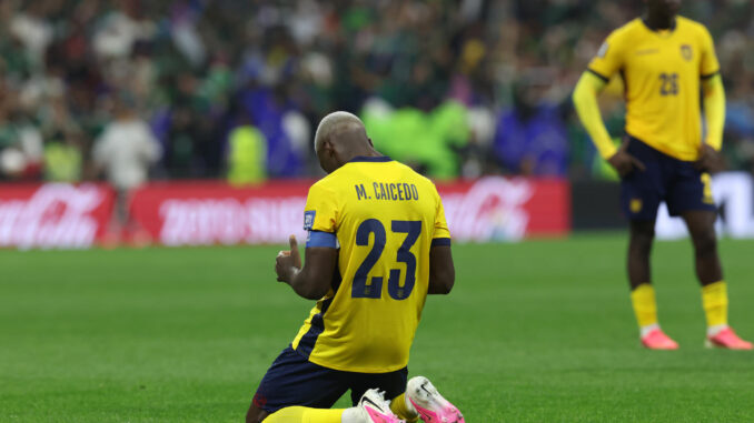 Ecuador insiste en reclamar ante la FIFA sobre hechos antes y durante partido con México