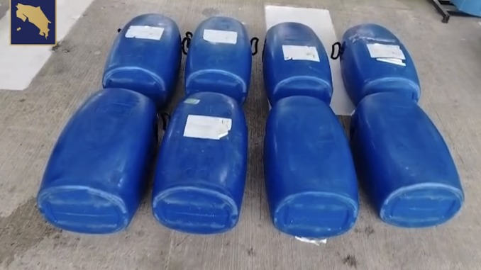 Costa Rica decomisa por primera vez cocaína líquida en operación marítima
