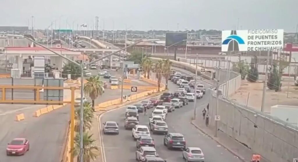 Menor de 13 años muere tras ser atropellado en el Puente Libre; captan el momento y conductor es detenido