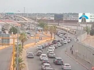Menor de 13 años muere tras ser atropellado en el Puente Libre; captan el momento y conductor es detenido