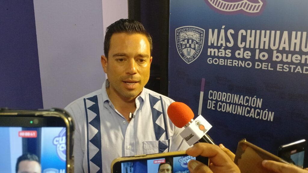 Falta de electricidad y desabasto agravan el desplazamiento en la Sierra Tarahumara, alerta Enrique Rascón