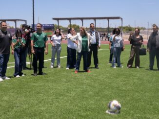 Maru Campos inaugura nueva pista de atletismo en Delicias