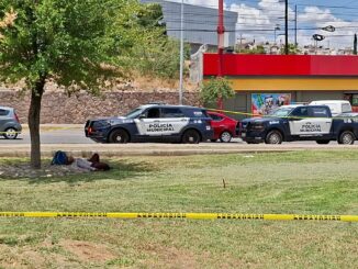 Hombre fallece por infarto en parque de El Saucito