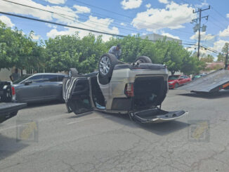 Vuelca en San Felipe y queda lesionado; tres vehículos involucrados