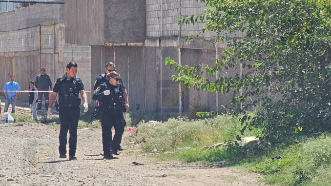 Localizan a un hombre sin vida con impactos de bala en la colonia Deportistas