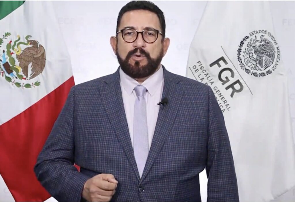 Ulises Lara López renuncia como fiscal de Asuntos Relevantes de la FGR