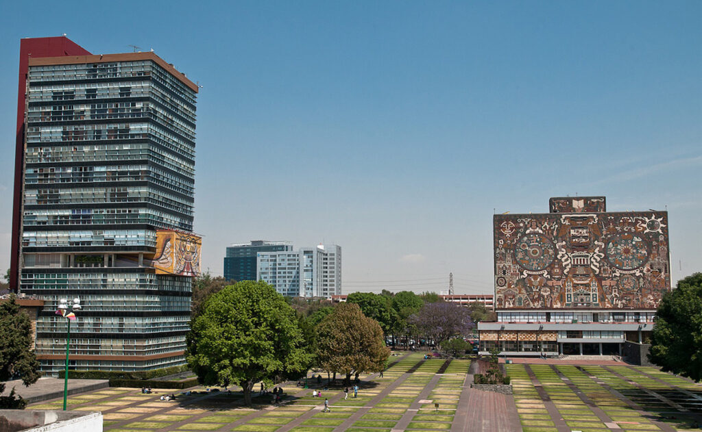 UNAM suspende temporalmente inscripciones y entrega de documentos para licenciatura