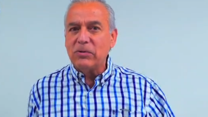 Respalda Juan Blanco a César Jáuregui a través de un video