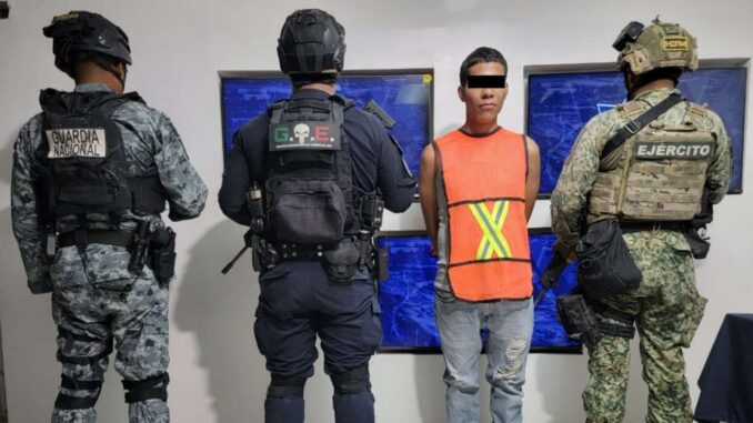 Detienen a narcomenudista en Praderas del Sauzal